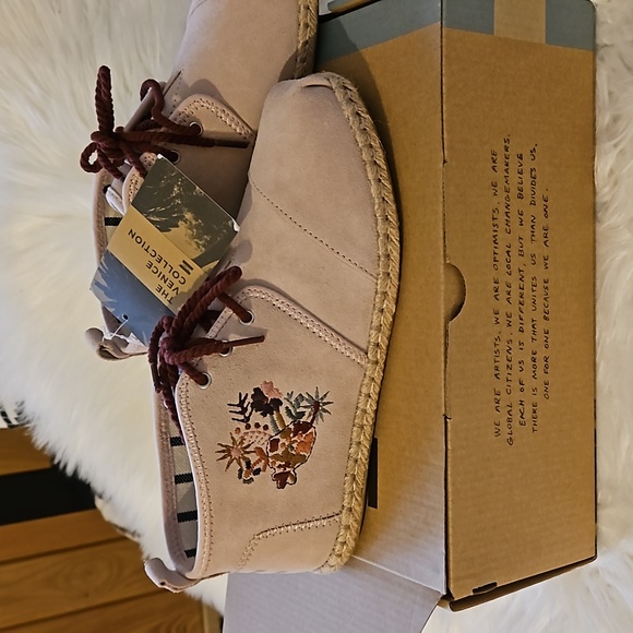 Toms Shoes - TOMS Floral Embroidery Suede Booties NWT